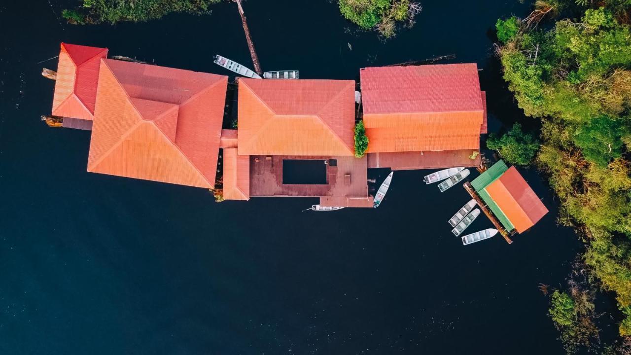 Amazon Arowana Lodge Careiro エクステリア 写真