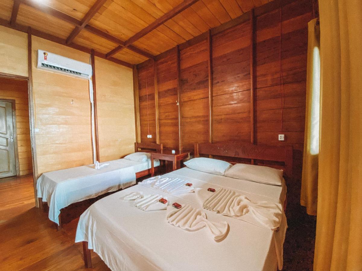 Amazon Arowana Lodge Careiro エクステリア 写真