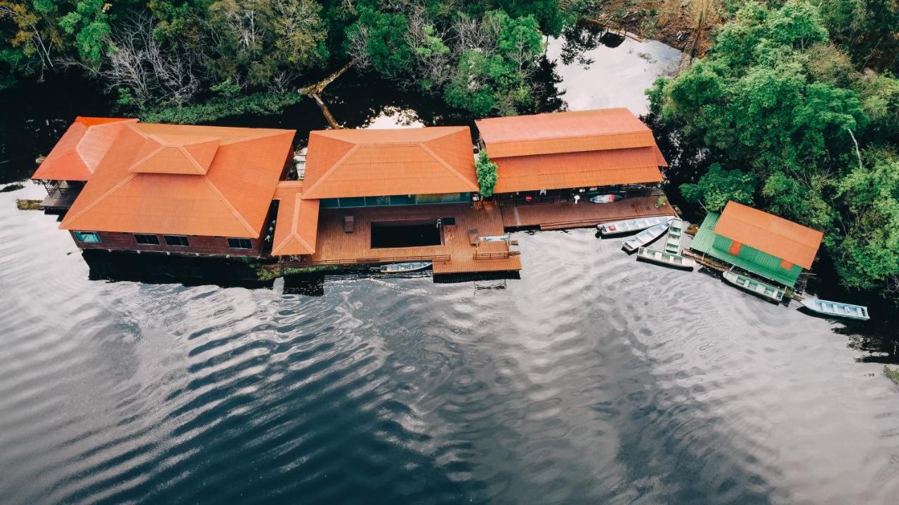 Amazon Arowana Lodge Careiro エクステリア 写真
