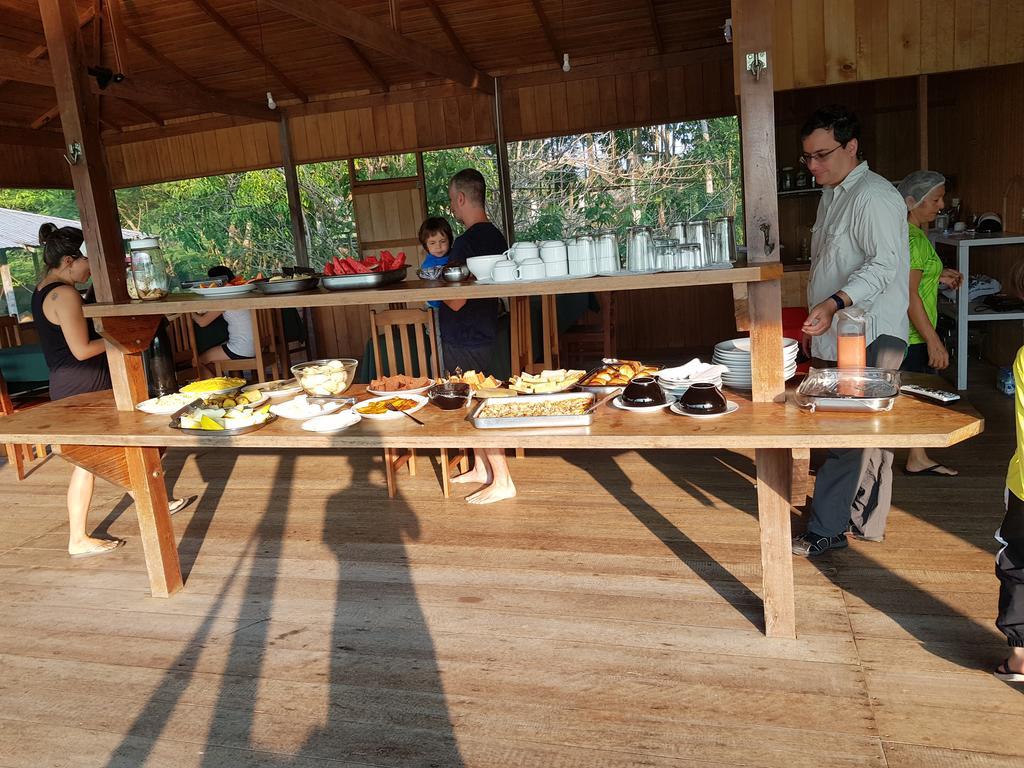 Amazon Arowana Lodge Careiro エクステリア 写真
