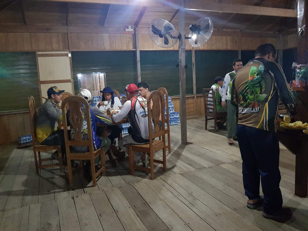 Amazon Arowana Lodge Careiro エクステリア 写真