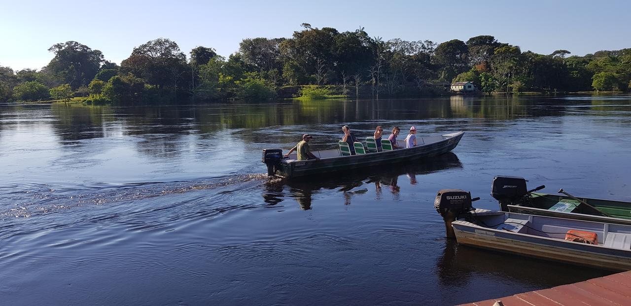 Amazon Arowana Lodge Careiro エクステリア 写真